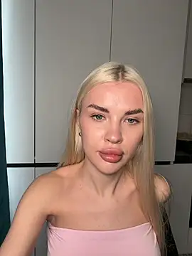 Bad Hot Teacher online show from April 12, 12:30 pm