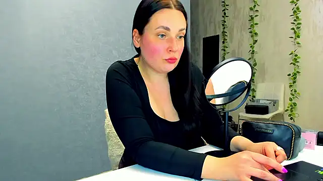 WorshipLilit online show from March 16, 7:05 pm