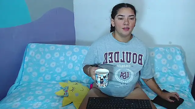 megan fox888 online show from January 7, 8:03 pm