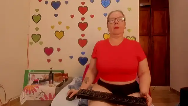 Snapshot of BarbaraFight chatting on July 17, 11:13 pm BarbaraFight online show from July 17, 11:13 pm