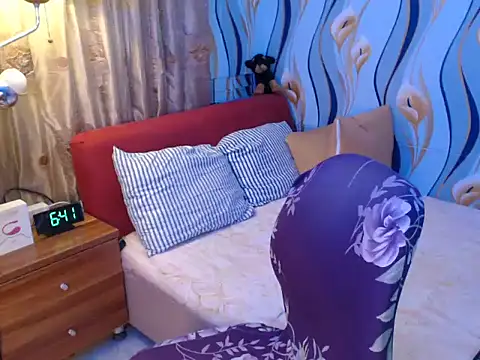 Snapshot of sweetsatisfactionxxx chatting on March 13, 10:43 pm sweetsatisfactionxxx online show from March 13, 10:43 pm