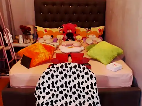 UnMarriedwifeTSX online show from March 24, 1:49 am