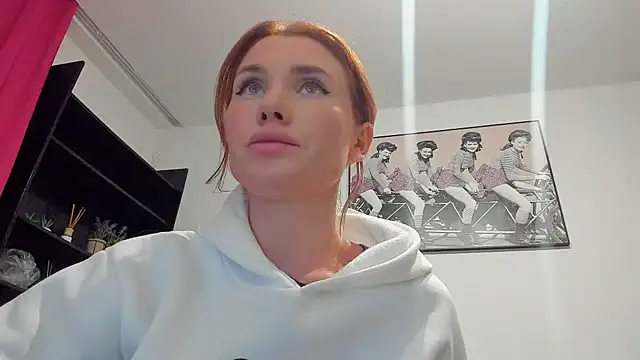 Snapshot of Cameron_diazz chatting on September 28, 6:26 pm Cameron diazz online show from September 28, 6:26 pm