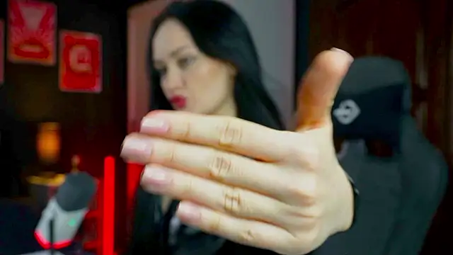 QueenAliss online show from February 11, 7:19 am