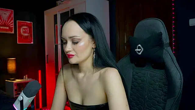 QueenAliss online show from January 8, 10:21 am