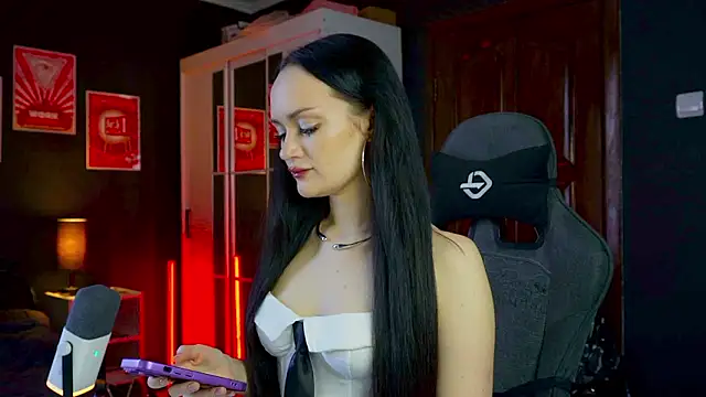 QueenAliss online show from February 20, 8:27 am