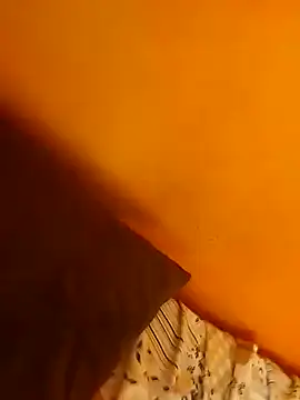 Snapshot of Emanuel45js chatting on December 7, 9:11 am Emanuel45js online show from December 7, 9:11 am