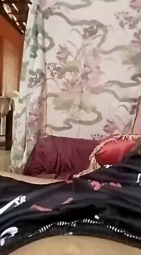 Snapshot of Emanuel45js chatting on January 23, 1:13 pm Emanuel45js online show from January 23, 1:13 pm