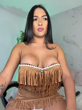 Snapshot of isabella1sexy chatting on July 18, 6:16 pm isabella1sexy online show from July 18, 6:16 pm