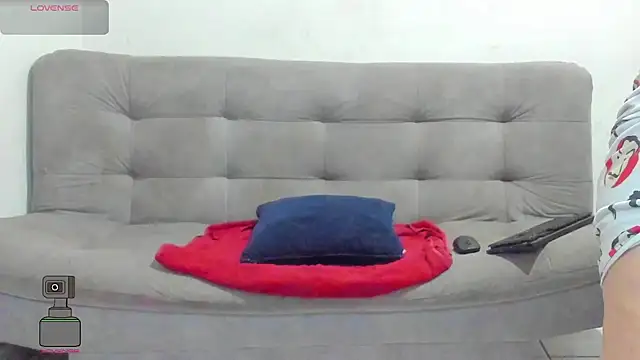 electraaxx online show from April 2, 1:35 am