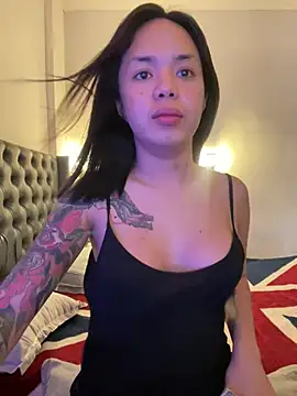 SweetCheska19 online show from April 5, 4:41 am