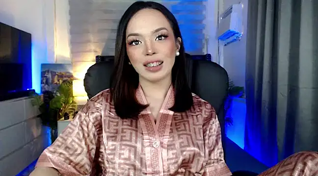 SweetCheska19 online show from March 5, 4:02 am