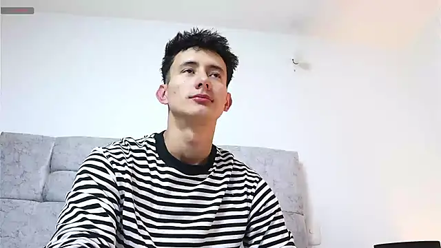  Alexxx online show from December 7, 12:25 am