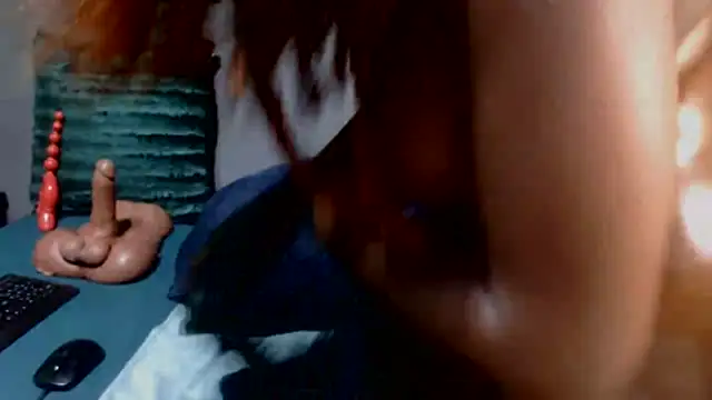 DarkNSpicy4U online show from March 6, 3:56 am