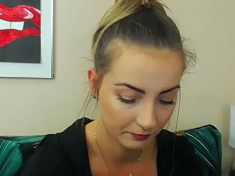 NatalieSexy online show from October 28, 7:18 am