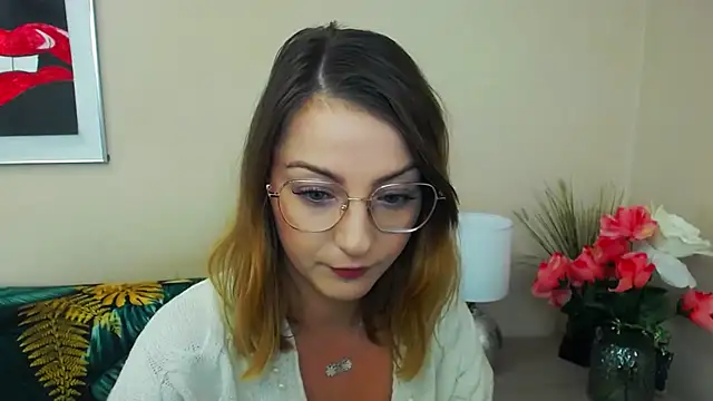 Snapshot of NatalieSexy chatting on February 13, 7:13 am NatalieSexy online show from February 13, 7:13 am