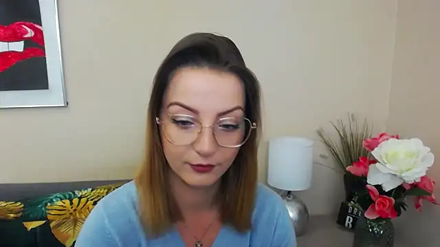 Snapshot of NatalieSexy chatting on February 21, 7:12 am NatalieSexy online show from February 21, 7:12 am
