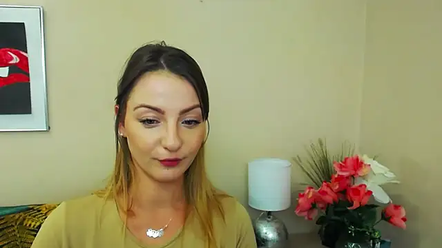 Snapshot of NatalieSexy chatting on February 10, 10:20 am NatalieSexy online show from February 10, 10:20 am