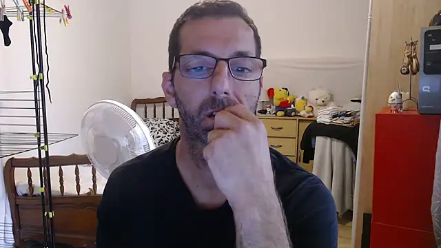 Snapshot of steph19x5 chatting on September 11, 4:18 pm steph19x5 online show from September 11, 4:18 pm