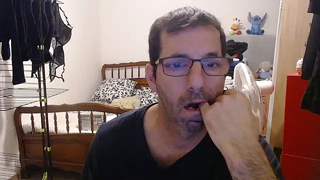 steph19x5 online show from October 31, 5:59 am