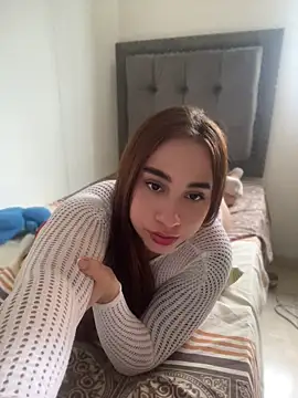 Elena222  online show from April 18, 8:09 pm