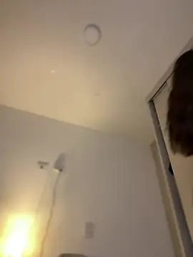 Little Amber6 online show from March 5, 11:43 pm