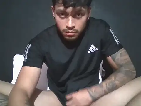 Snapshot of jfpc1999 chatting on October 7, 5:47 pm jfpc1999 online show from October 7, 5:47 pm