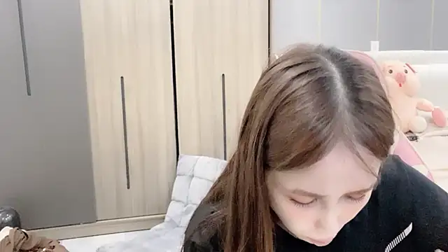 ANNA102 online show from March 1, 7:19 am