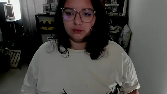 aika-dreams online show from February 18, 1:29 pm