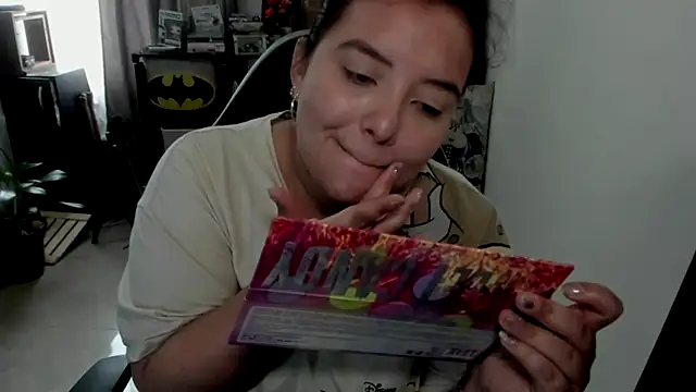 aika-dreams online show from March 23, 12:05 pm