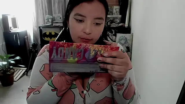 aika-dreams online show from March 24, 2:17 pm