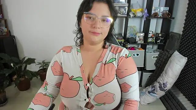 Snapshot of aika-dreams chatting on March 22, 12:25 pm aika-dreams online show from March 22, 12:25 pm