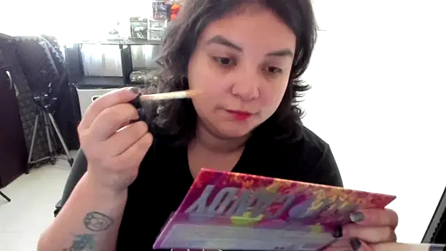 aika-dreams online show from November 27, 1:00 pm