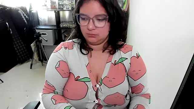 aika-dreams online show from November 24, 3:23 pm