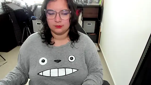 aika-dreams online show from November 8, 1:36 pm