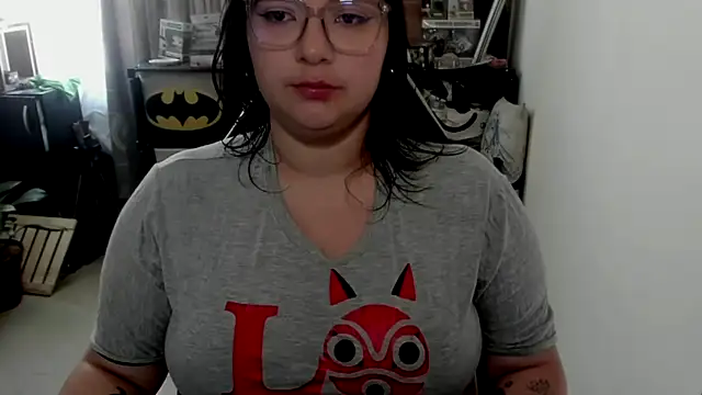 aika-dreams online show from February 10, 1:10 pm