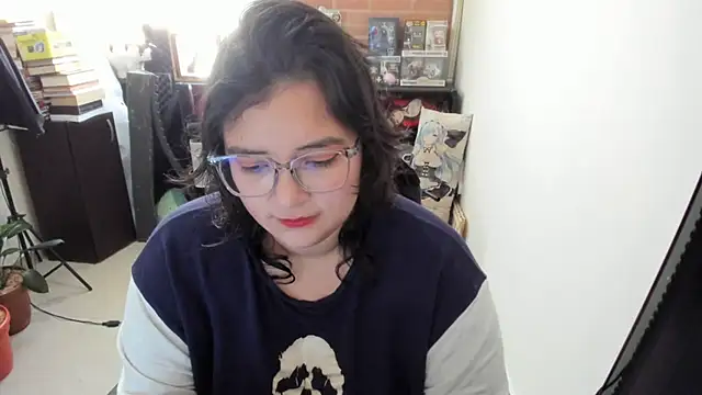 Snapshot of aika-dreams chatting on October 6, 12:17 pm aika-dreams online show from October 6, 12:17 pm