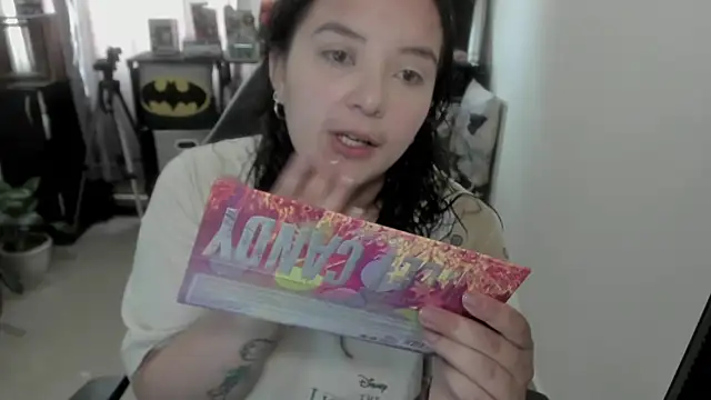 Snapshot of aika-dreams chatting on July 8, 1:45 pm aika-dreams online show from July 8, 1:45 pm