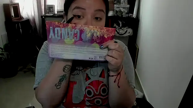 aika-dreams online show from April 28, 1:59 pm