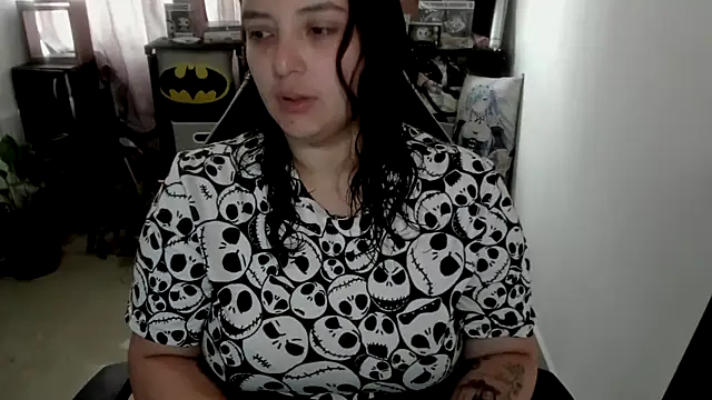 Snapshot of aika-dreams chatting on June 3, 2:33 pm aika-dreams online show from June 3, 2:33 pm