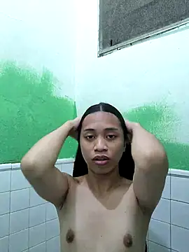 Snapshot of Urworldclasstrans chatting on February 20, 1:13 pm Urworldclasstrans online show from February 20, 1:13 pm