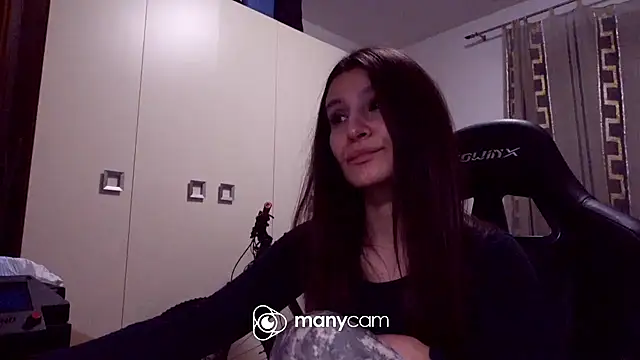 GodlyTheia online show from January 13, 9:31 pm