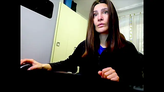 Snapshot of GodlyTheia chatting on February 25, 12:49 pm GodlyTheia online show from February 25, 12:49 pm