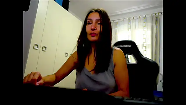 Snapshot of GodlyTheia chatting on May 23, 4:50 pm GodlyTheia online show from May 23, 4:50 pm