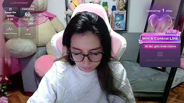 Maggie Fox3 online show from February 24, 3:29 am