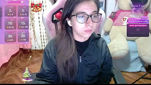 Maggie Fox3 online show from December 20, 2:03 am