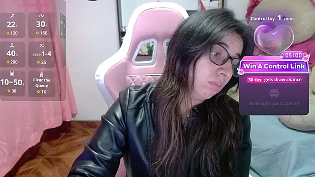 Maggie Fox3 online show from February 7, 3:14 am