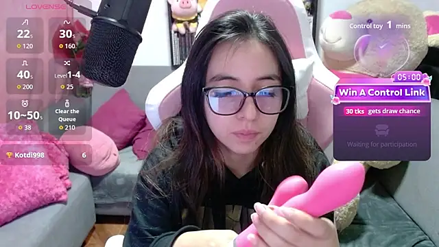 Maggie Fox3 online show from February 22, 1:52 am