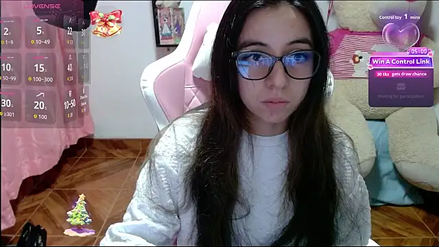 Maggie Fox3 online show from January 17, 2:15 am