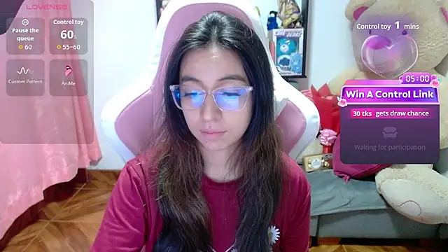 Maggie Fox3 online show from February 16, 1:15 am